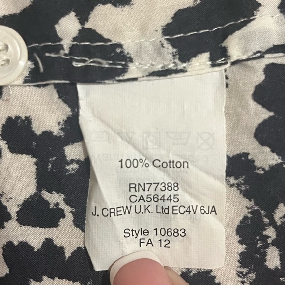 JCrew Snowcat Black and White Patterned Button-up Shirt, boy cut, size 6 - Picture 7 of 9